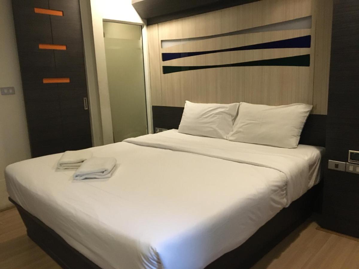 Orion Rooms Sukhumvit 11 Bangkok Bagian luar foto