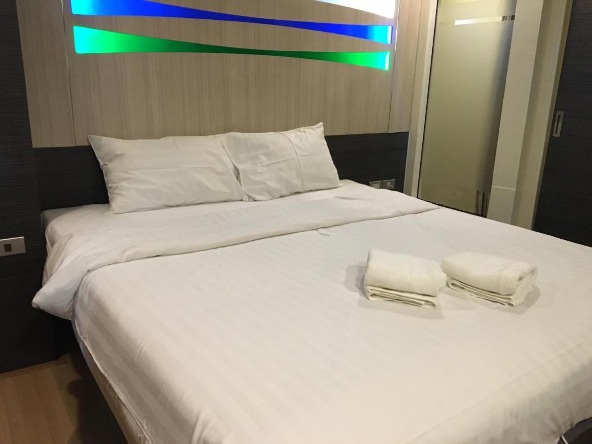 Orion Rooms Sukhumvit 11 Bangkok Bagian luar foto