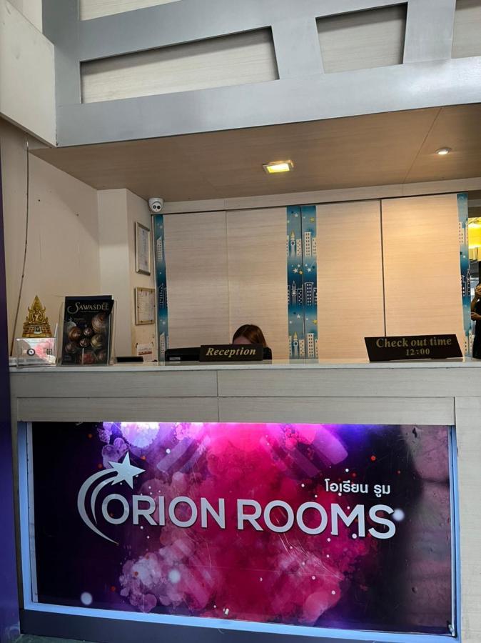 Orion Rooms Sukhumvit 11 Bangkok Bagian luar foto